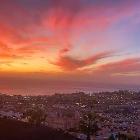Διαμέρισμα Sunset Sea Views And Pool