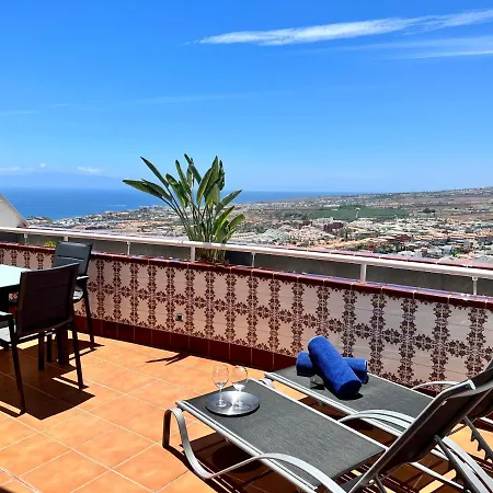 Sunset Sea Views&pool Appartement